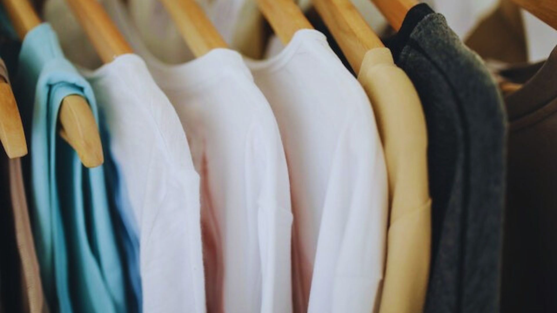 How to Build a Sustainable Wardrobe on a Budget: A Simple and Practical Guide